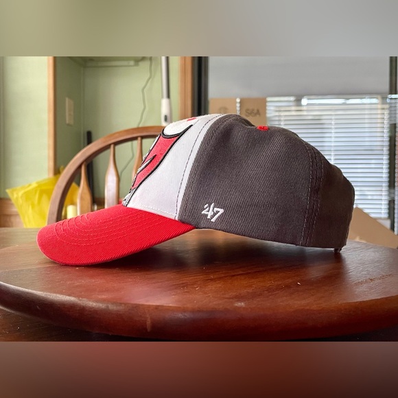 Tampa Bay Buccaneers - '47 Brand - NFL- Hook/Loop Adjustable Hat/Cap- Youth - Picture 2 of 8